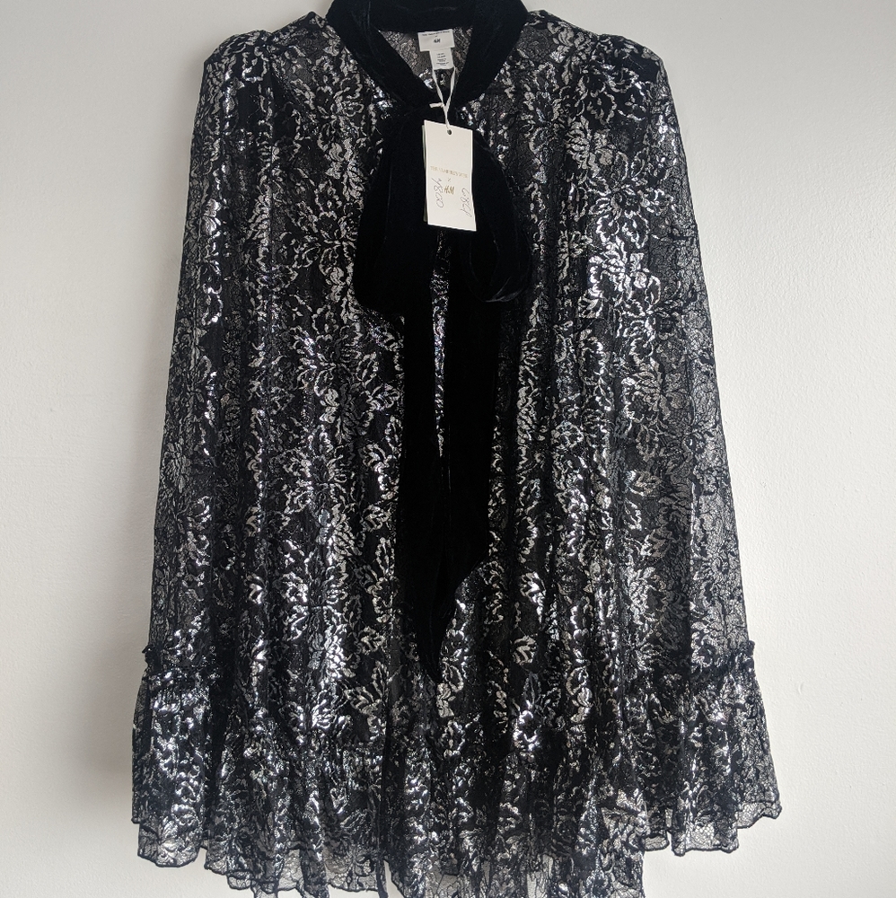 The Vampire’s Wife x H&M lace cape